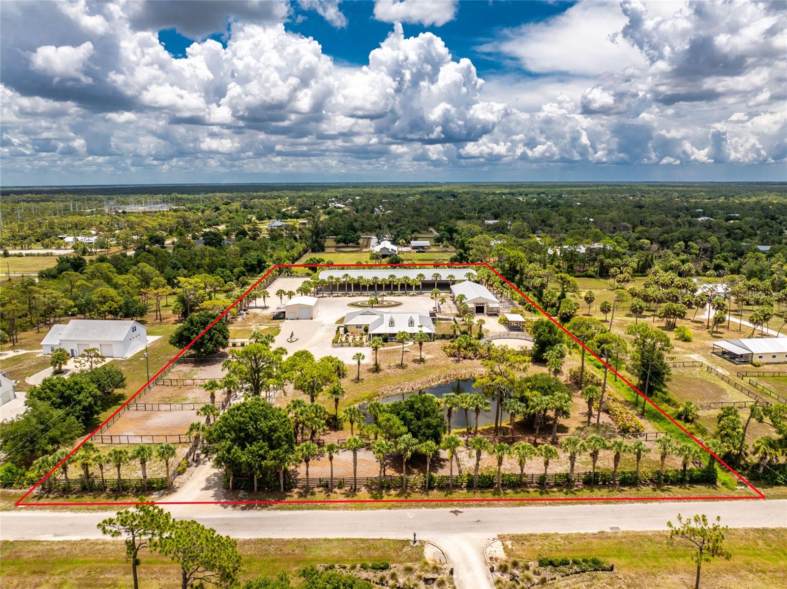 Single Family Residence em ENGLEWOOD, FL - Daniel Dourado