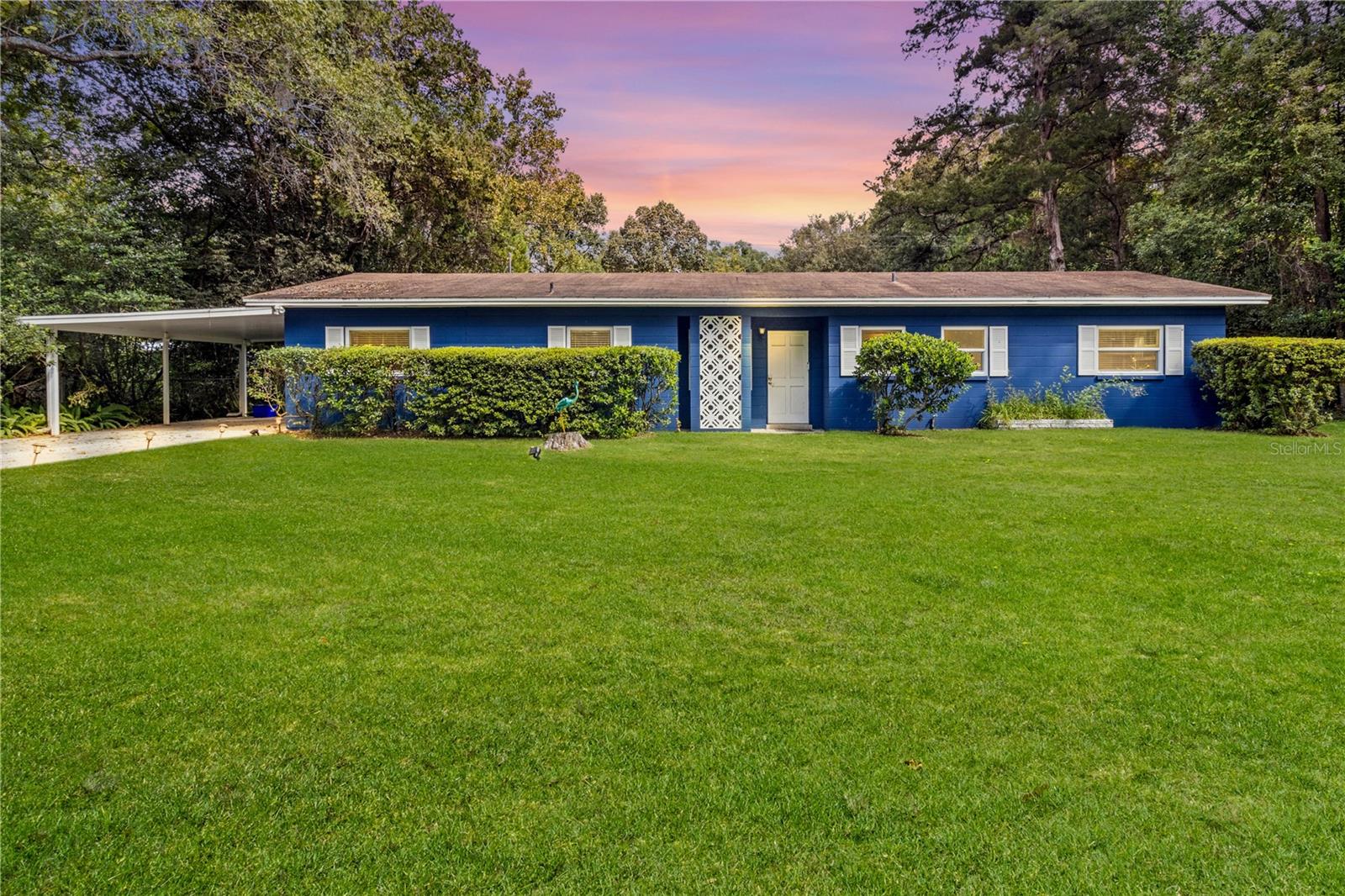 Single Family Residence em GAINESVILLE, FL - Daniel Dourado