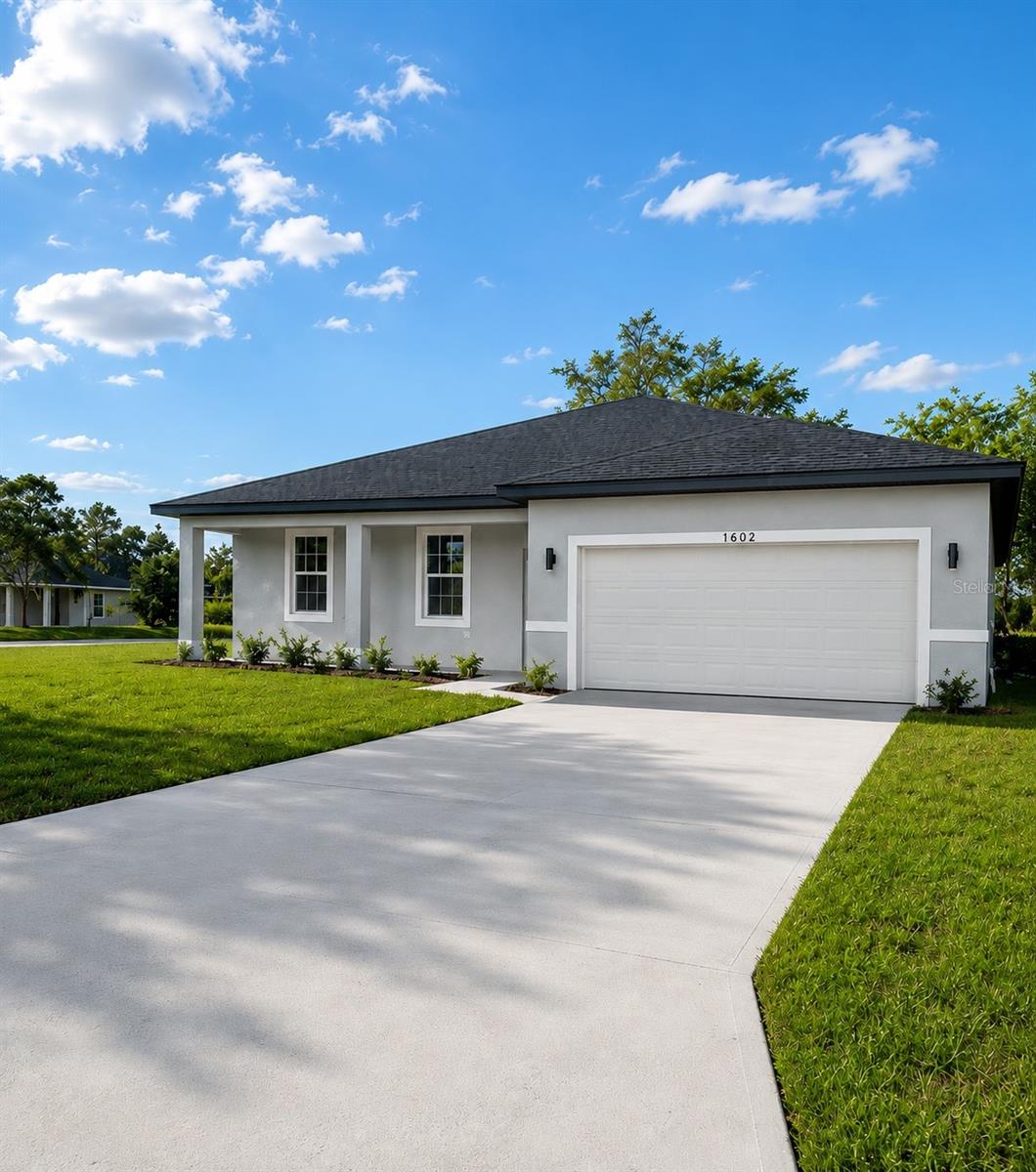 Single Family Residence em POINCIANA, FL - Daniel Dourado