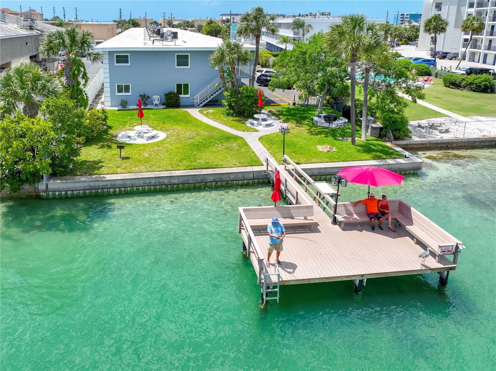 Condominium em TREASURE ISLAND, FL - Daniel Dourado