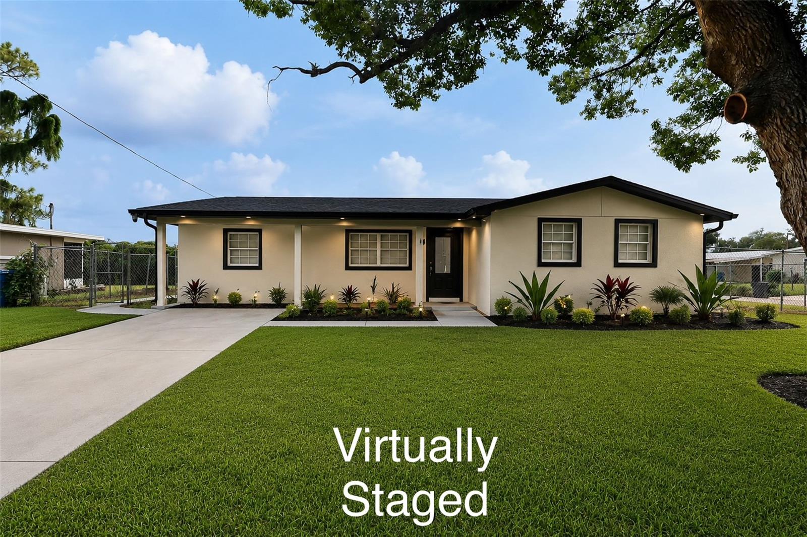 Single Family Residence em BRANDON, FL - Daniel Dourado