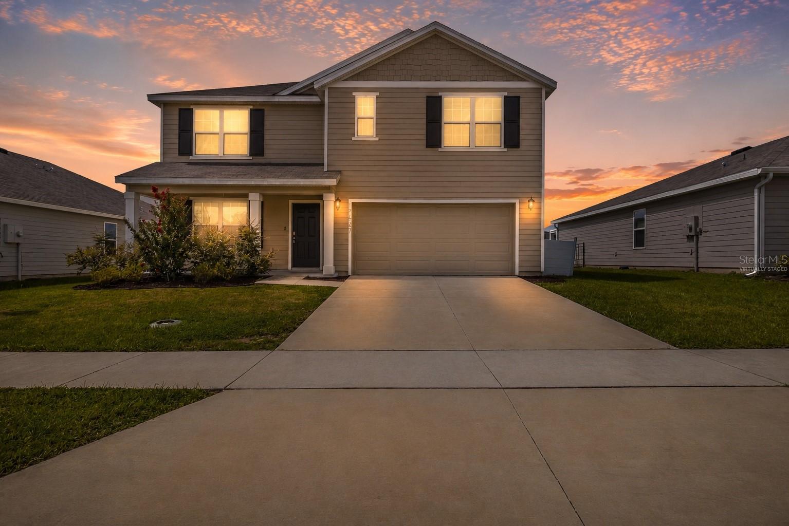 Single Family Residence em ALACHUA, FL - Daniel Dourado