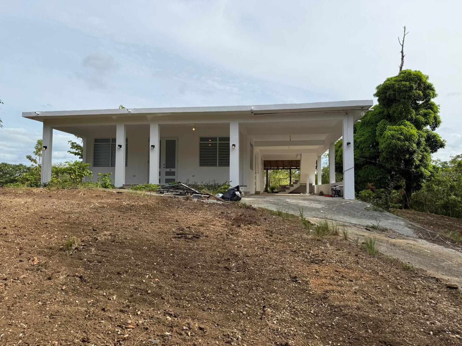 Single Family Residence em VEGA ALTA, PR - Daniel Dourado