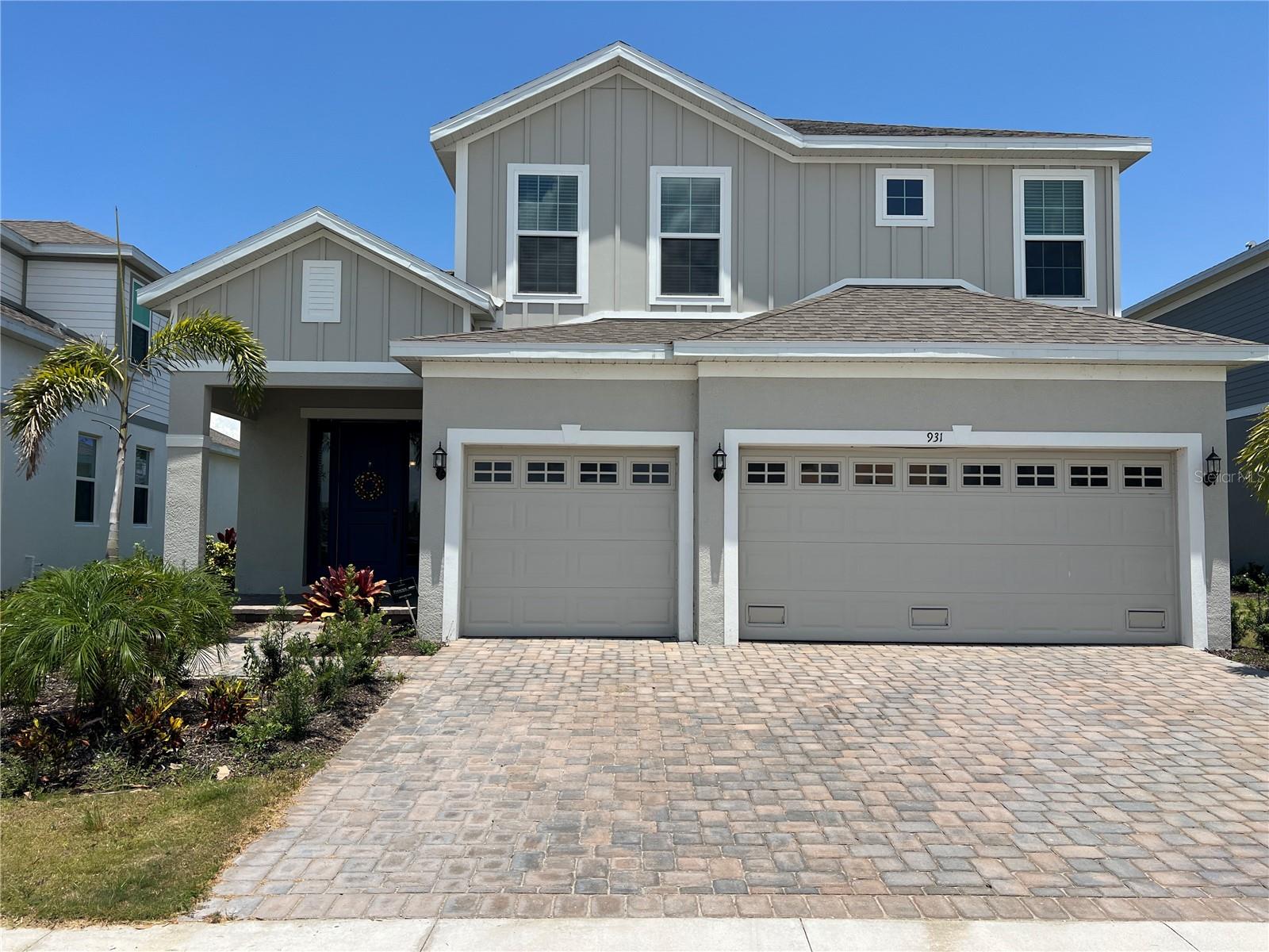 Single Family Residence in APOLLO BEACH, FL - Daniel Dourado