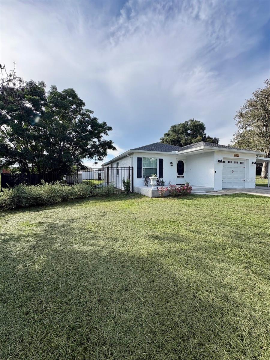 Single Family Residence in LAKELAND, FL - Daniel Dourado