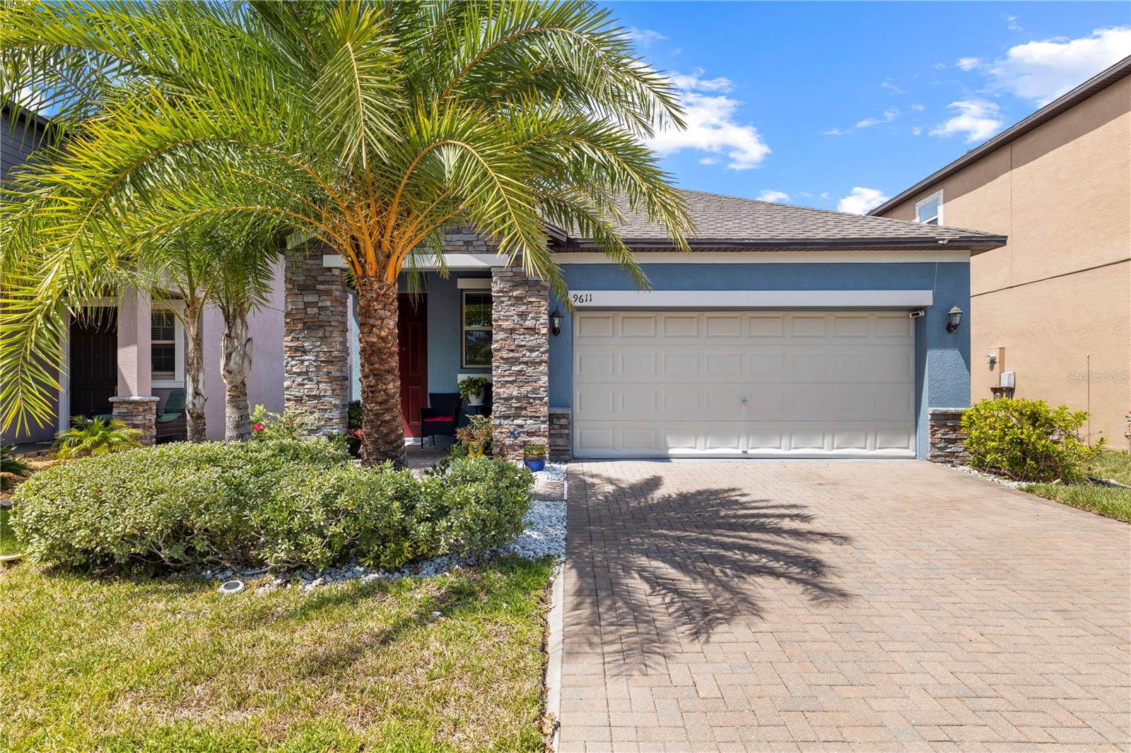 Single Family Residence em SUN CITY CENTER, FL - Daniel Dourado