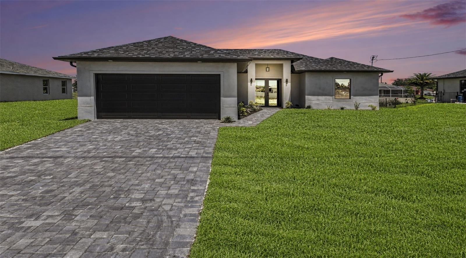 Single Family Residence em CAPE CORAL, FL - Daniel Dourado
