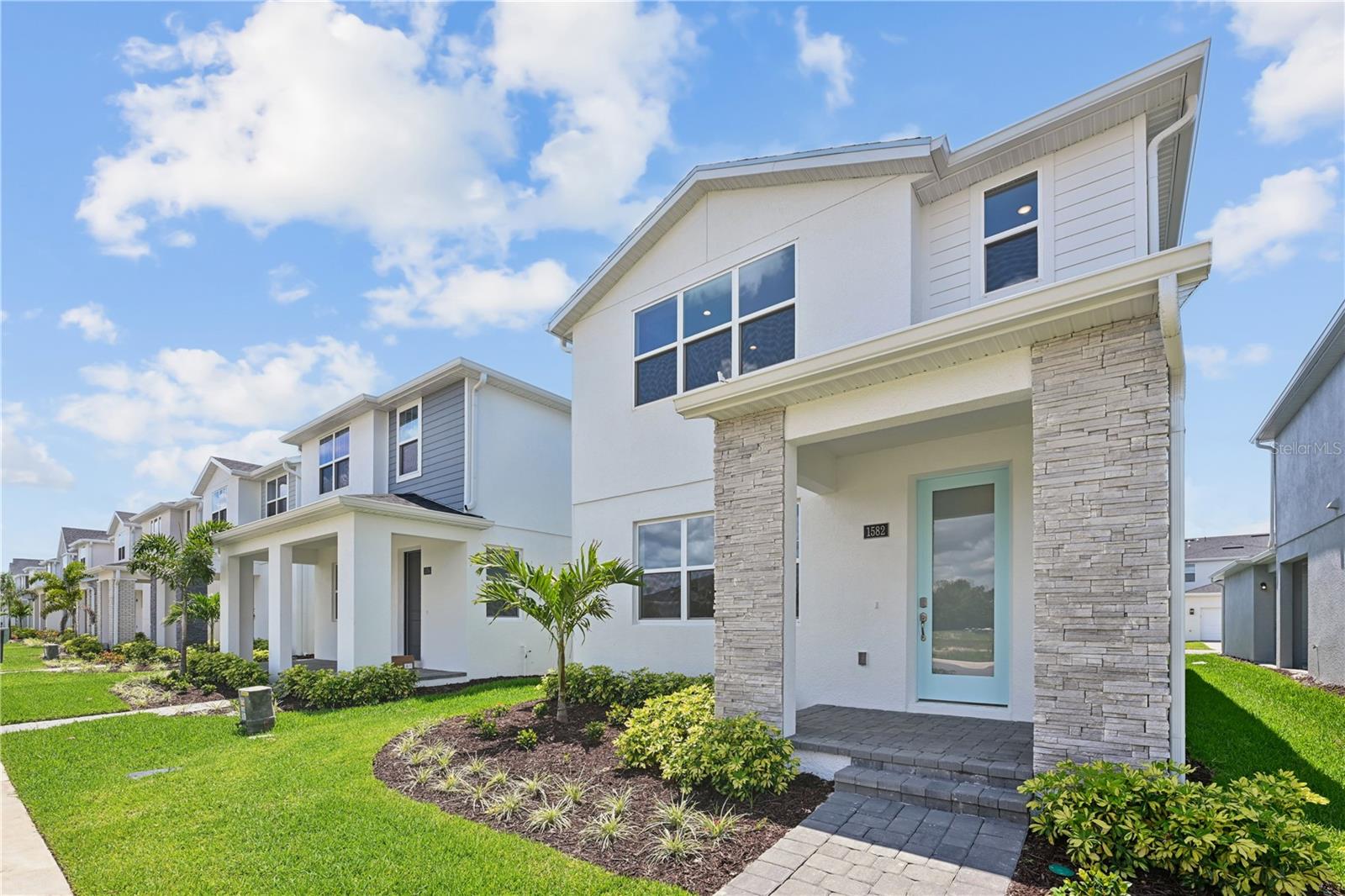 Single Family Residence em APOPKA, FL - Daniel Dourado