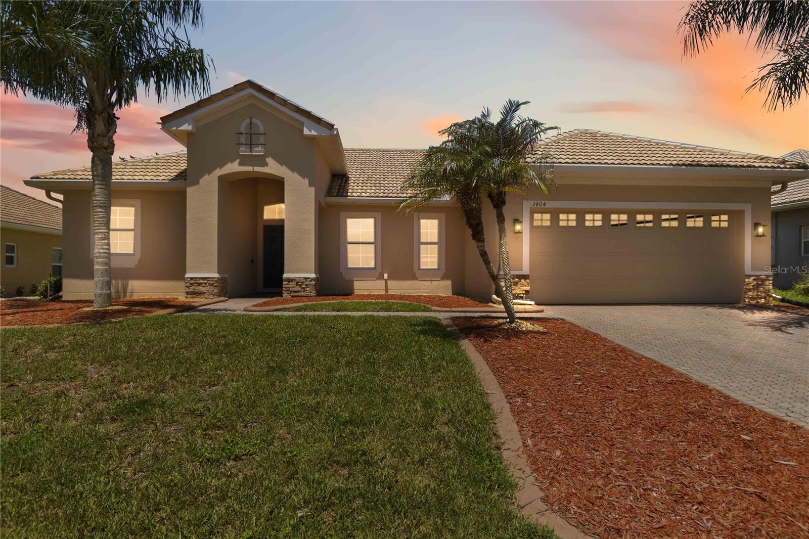 Single Family Residence em KISSIMMEE, FL - Daniel Dourado