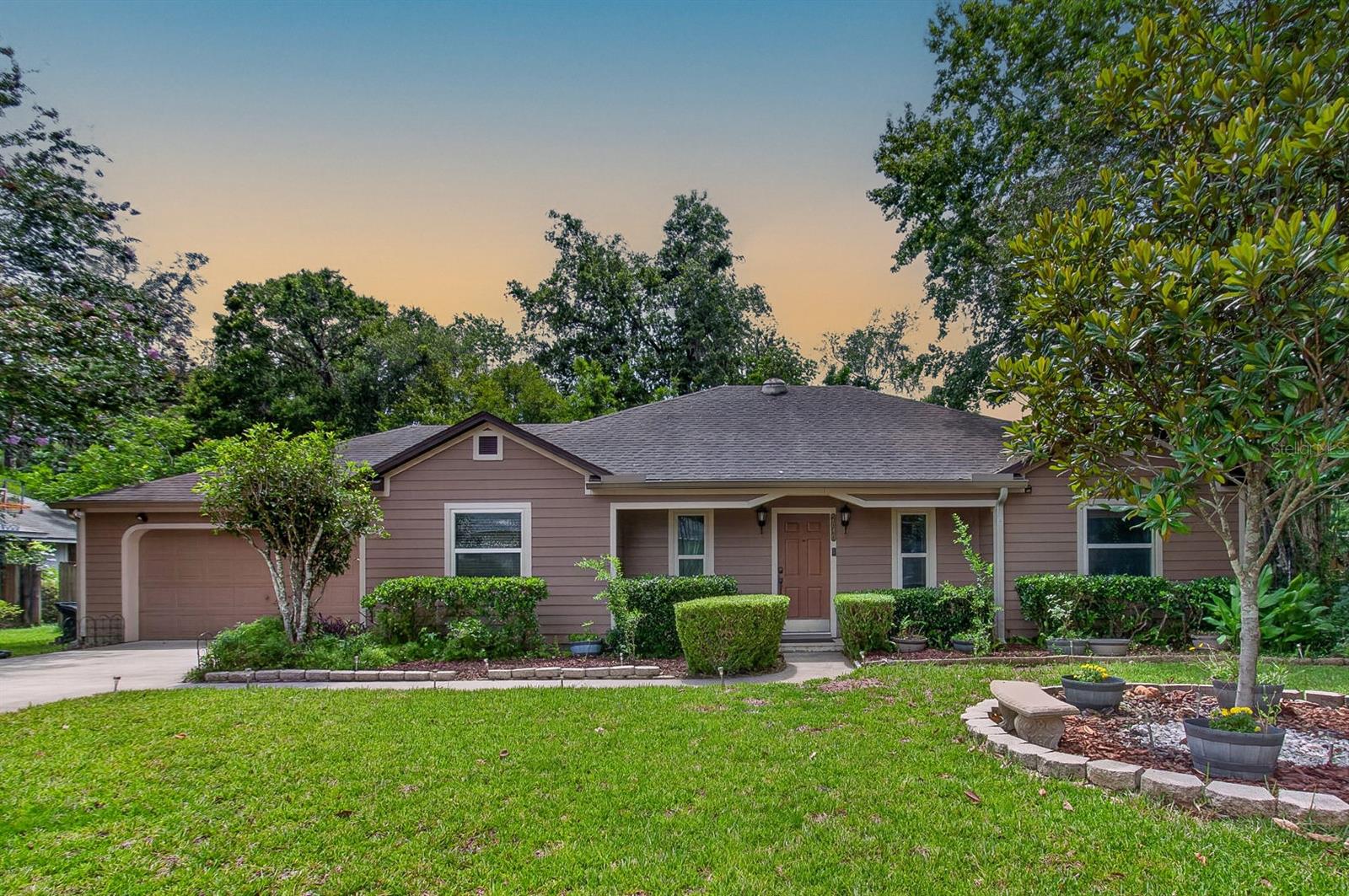 Single Family Residence em GAINESVILLE, FL - Daniel Dourado