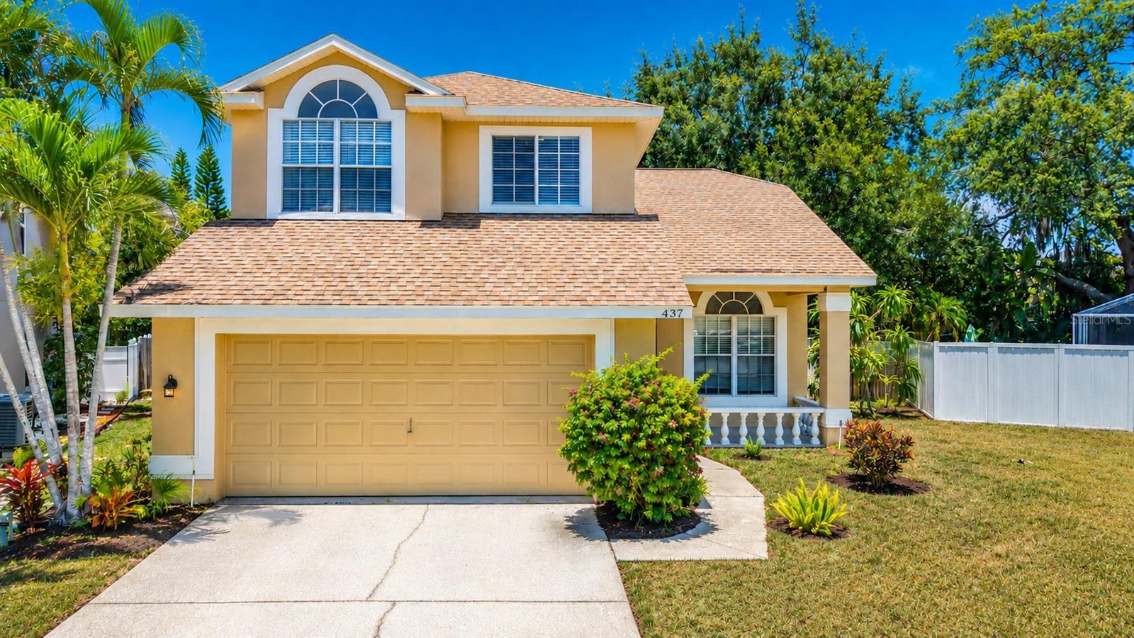 Single Family Residence em TARPON SPRINGS, FL - Daniel Dourado