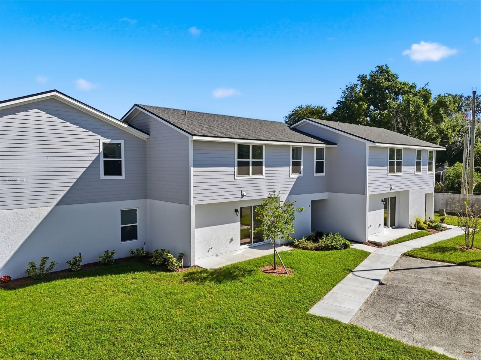 Townhouse in LAKELAND, FL - Daniel Dourado