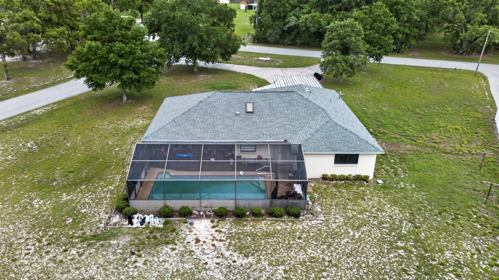 Single Family Residence in NEW PORT RICHEY, FL - Daniel Dourado