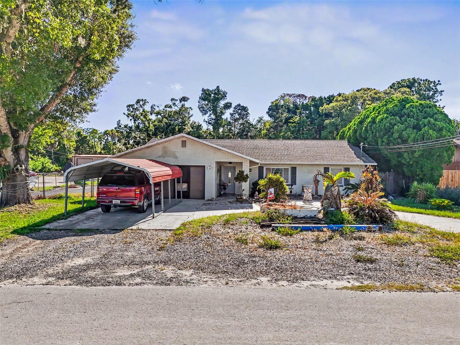 Single Family Residence em PORT RICHEY, FL - Daniel Dourado