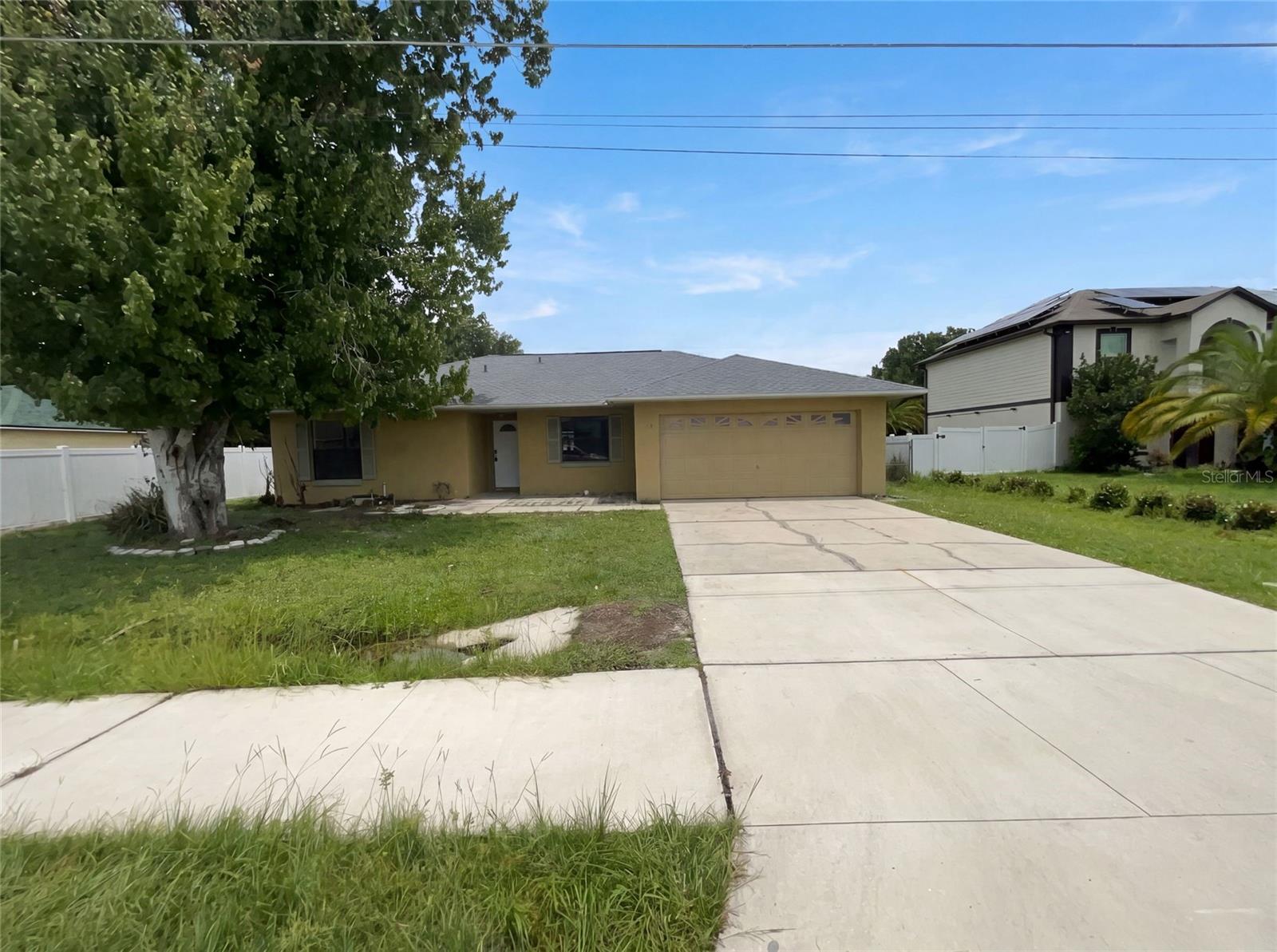 Single Family Residence em KISSIMMEE, FL - Daniel Dourado