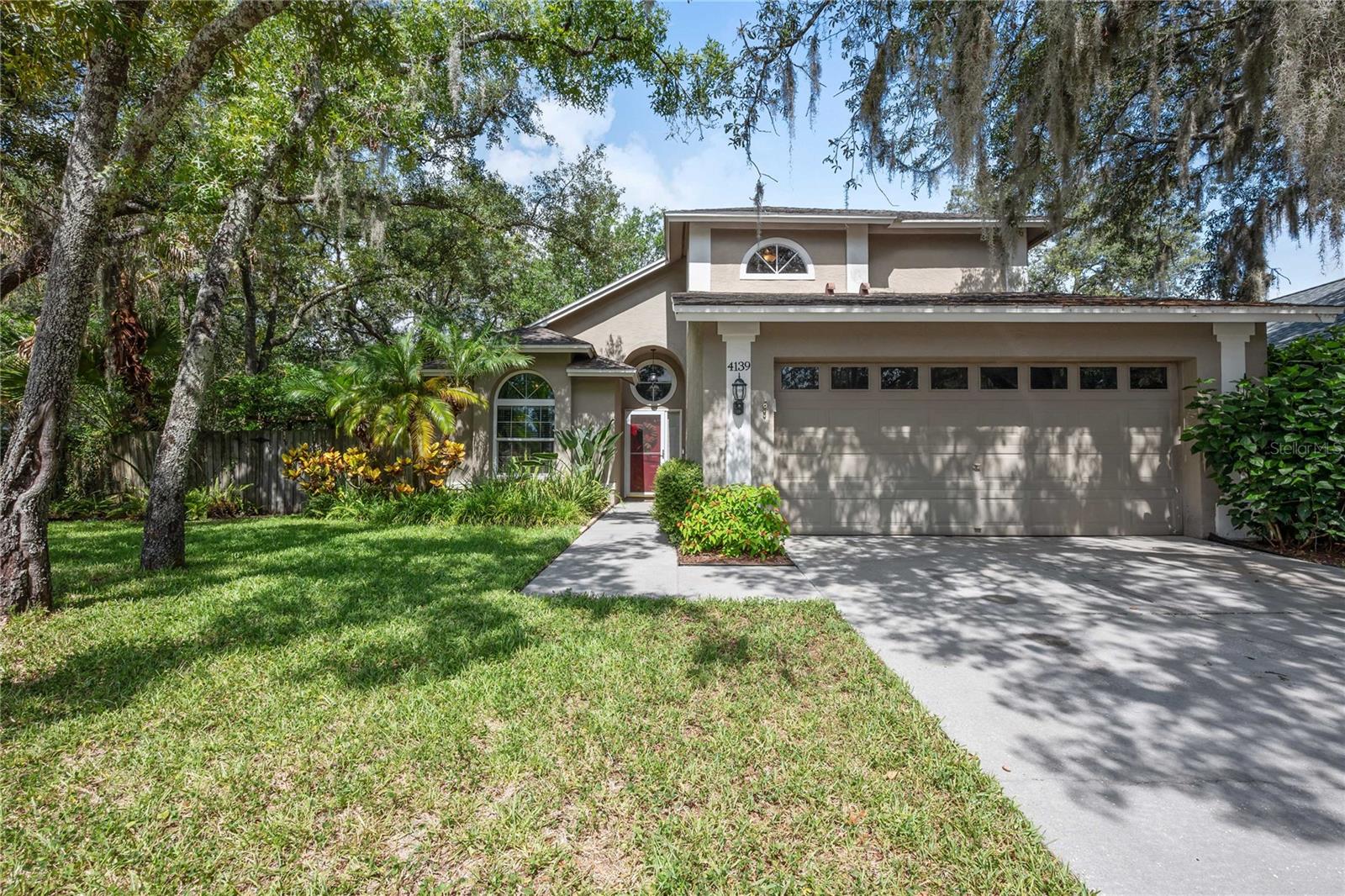 Single Family Residence em VALRICO, FL - Daniel Dourado