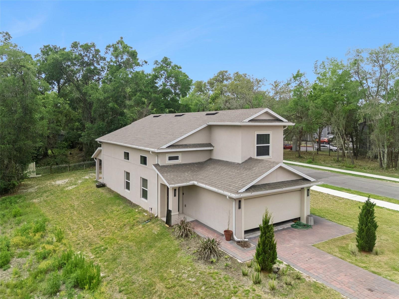 Single Family Residence em DELAND, FL - Daniel Dourado