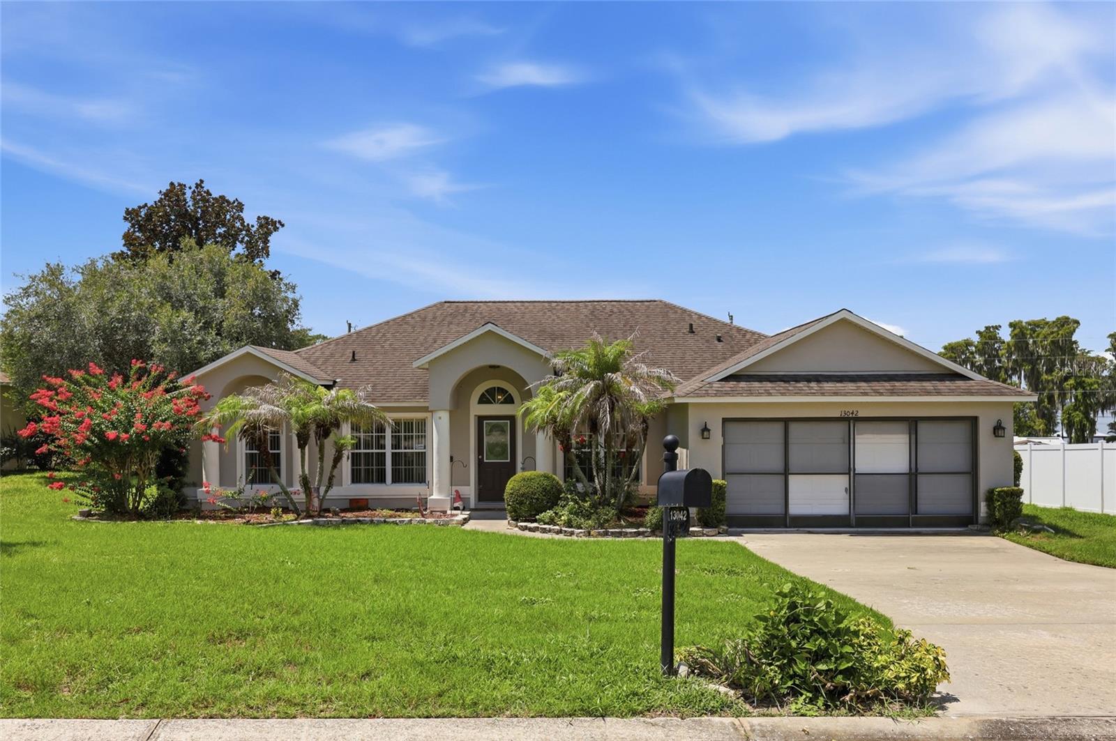 Single Family Residence em CLERMONT, FL - Daniel Dourado