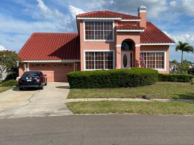 Single Family Residence in APOLLO BEACH, FL - Daniel Dourado