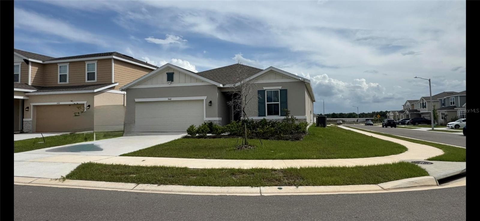 Single Family Residence in HAINES CITY, FL - Daniel Dourado