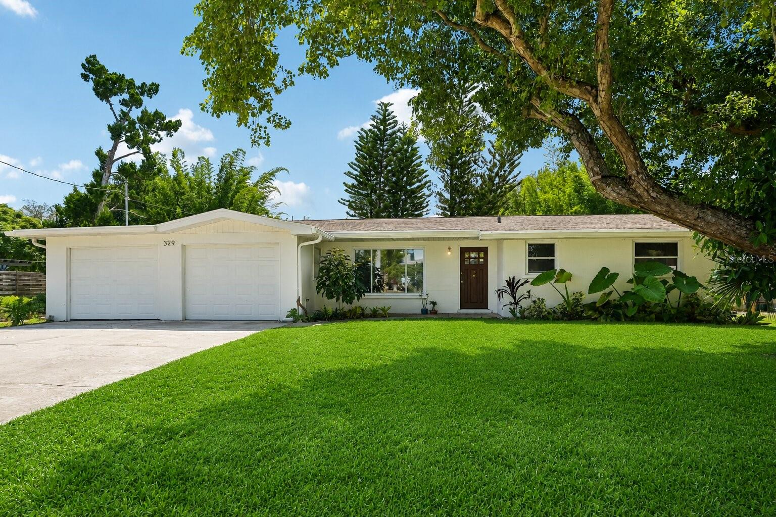 Single Family Residence em OSPREY, FL - Daniel Dourado