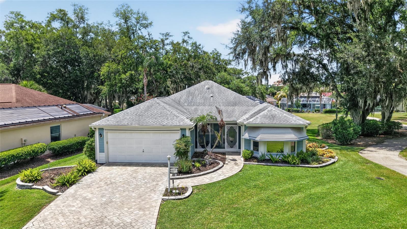 Single Family Residence in THE VILLAGES, FL - Daniel Dourado