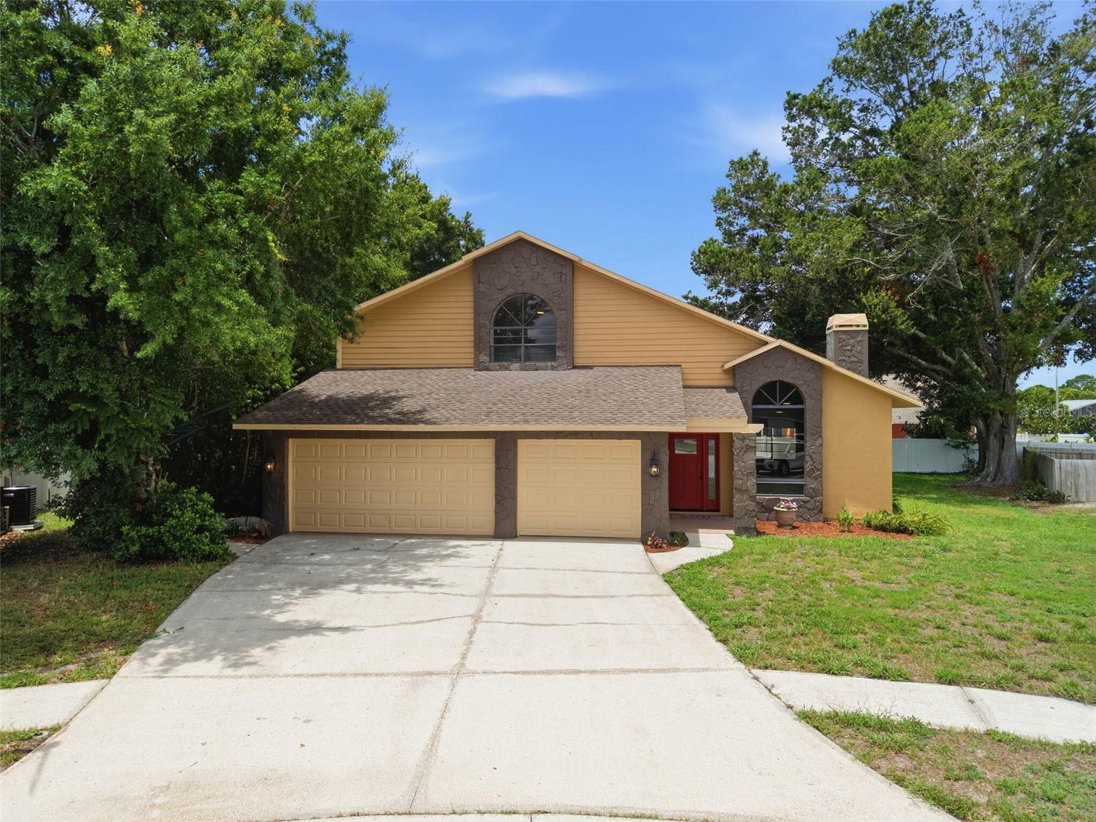 Single Family Residence in NEW PORT RICHEY, FL - Daniel Dourado