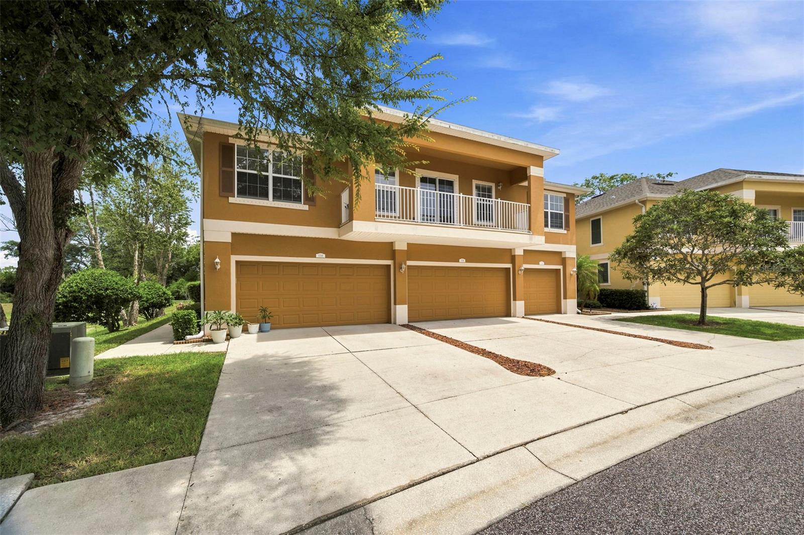 Townhouse in NEW PORT RICHEY, FL - Daniel Dourado