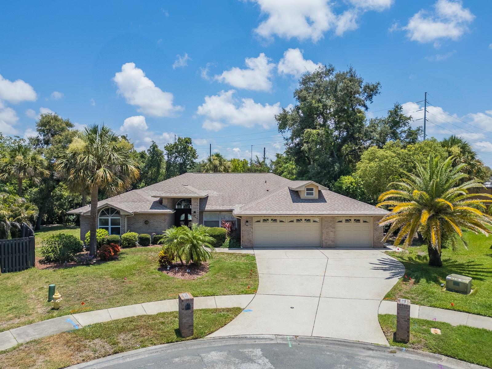 Single Family Residence em PALM HARBOR, FL - Daniel Dourado