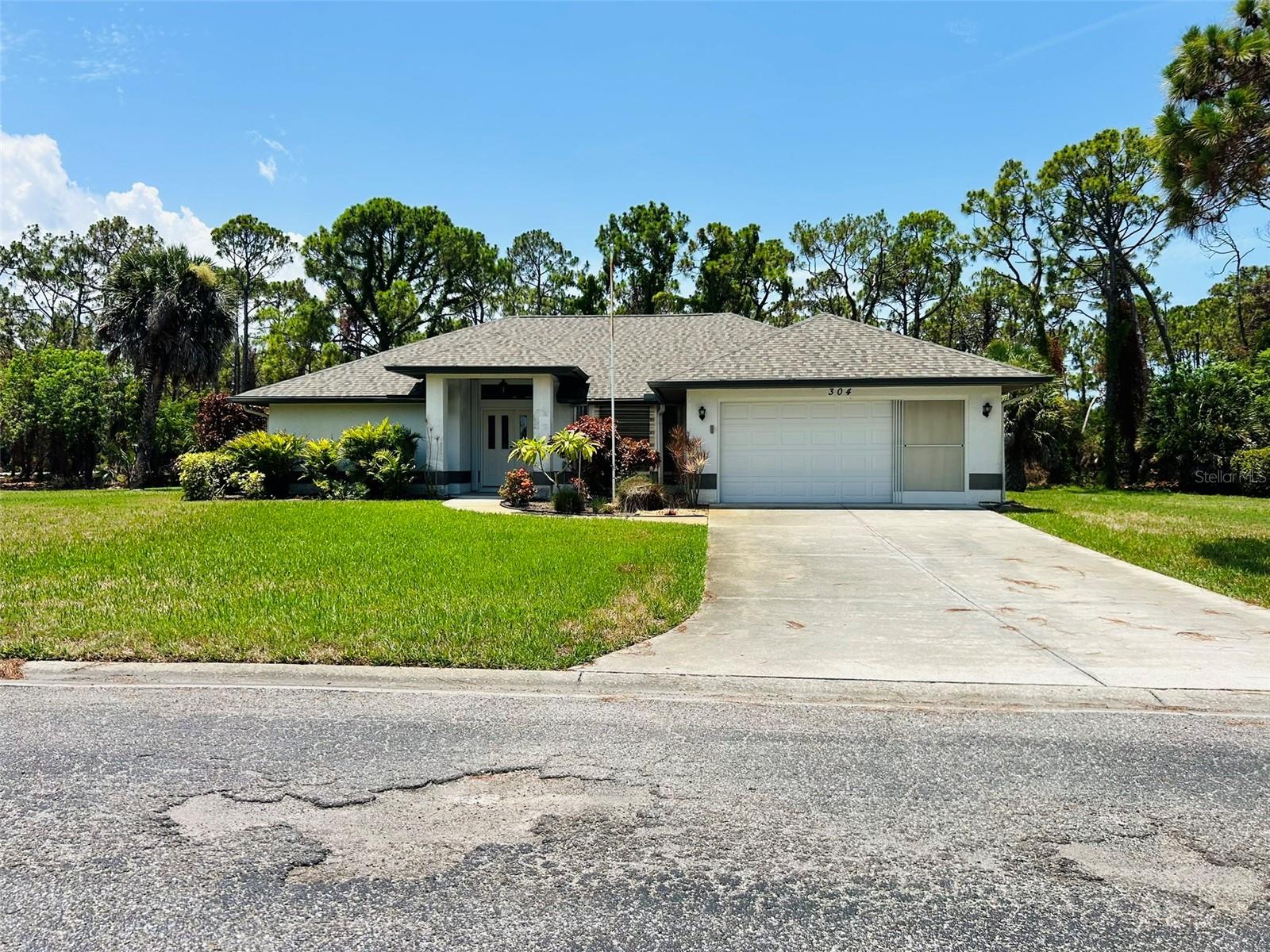 Single Family Residence em ENGLEWOOD, FL - Daniel Dourado