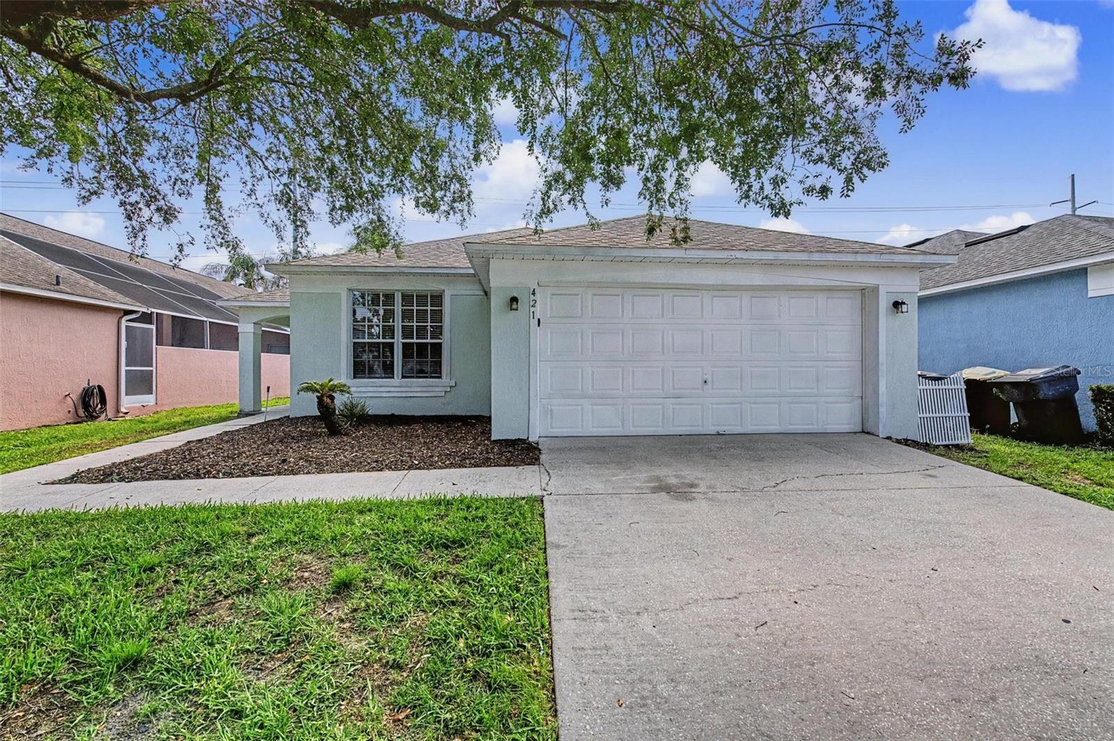 Single Family Residence in DAVENPORT, FL - Daniel Dourado