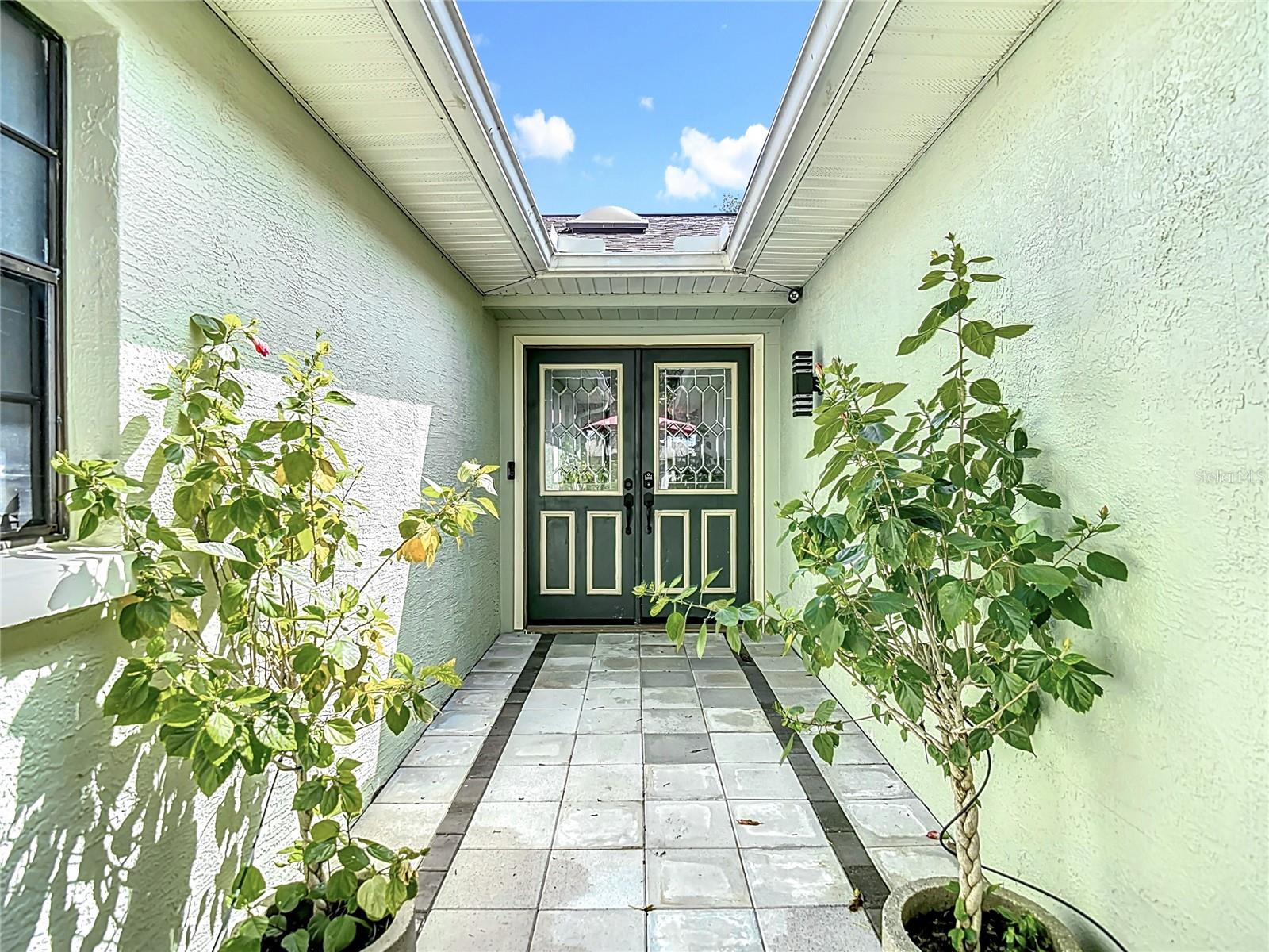 Single Family Residence in HUDSON, FL - Daniel Dourado
