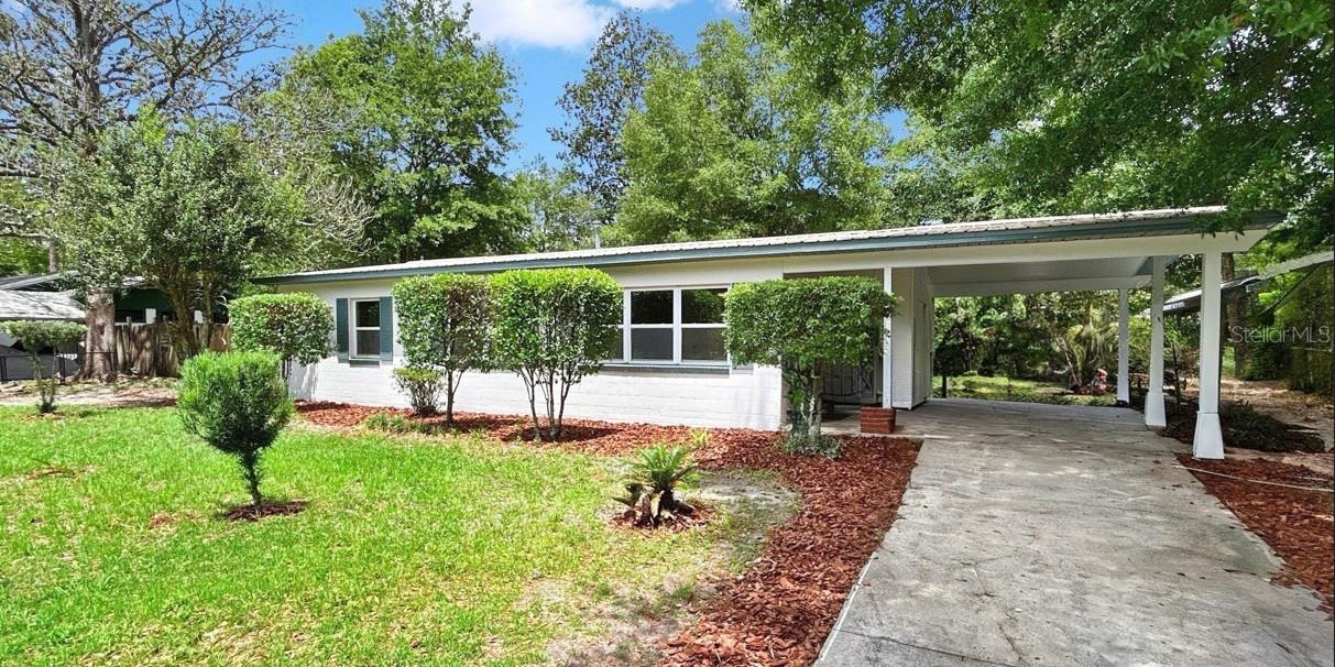 Single Family Residence em GAINESVILLE, FL - Daniel Dourado