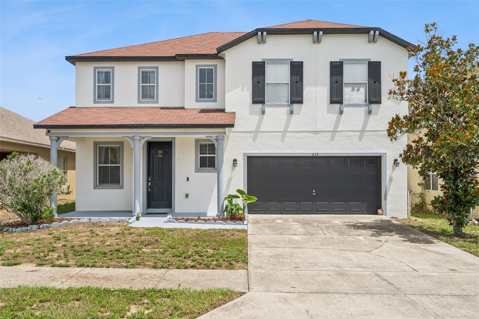 Single Family Residence in DAVENPORT, FL - Daniel Dourado