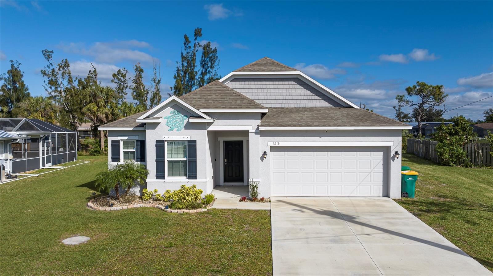 Single Family Residence em PORT CHARLOTTE, FL - Daniel Dourado