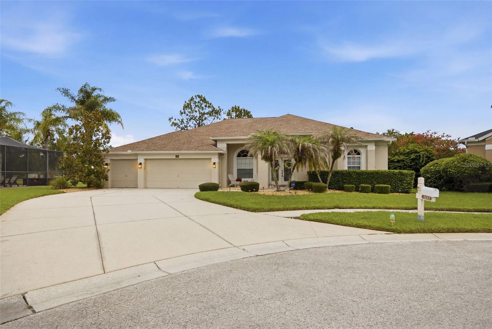 Single Family Residence in WESLEY CHAPEL, FL - Daniel Dourado