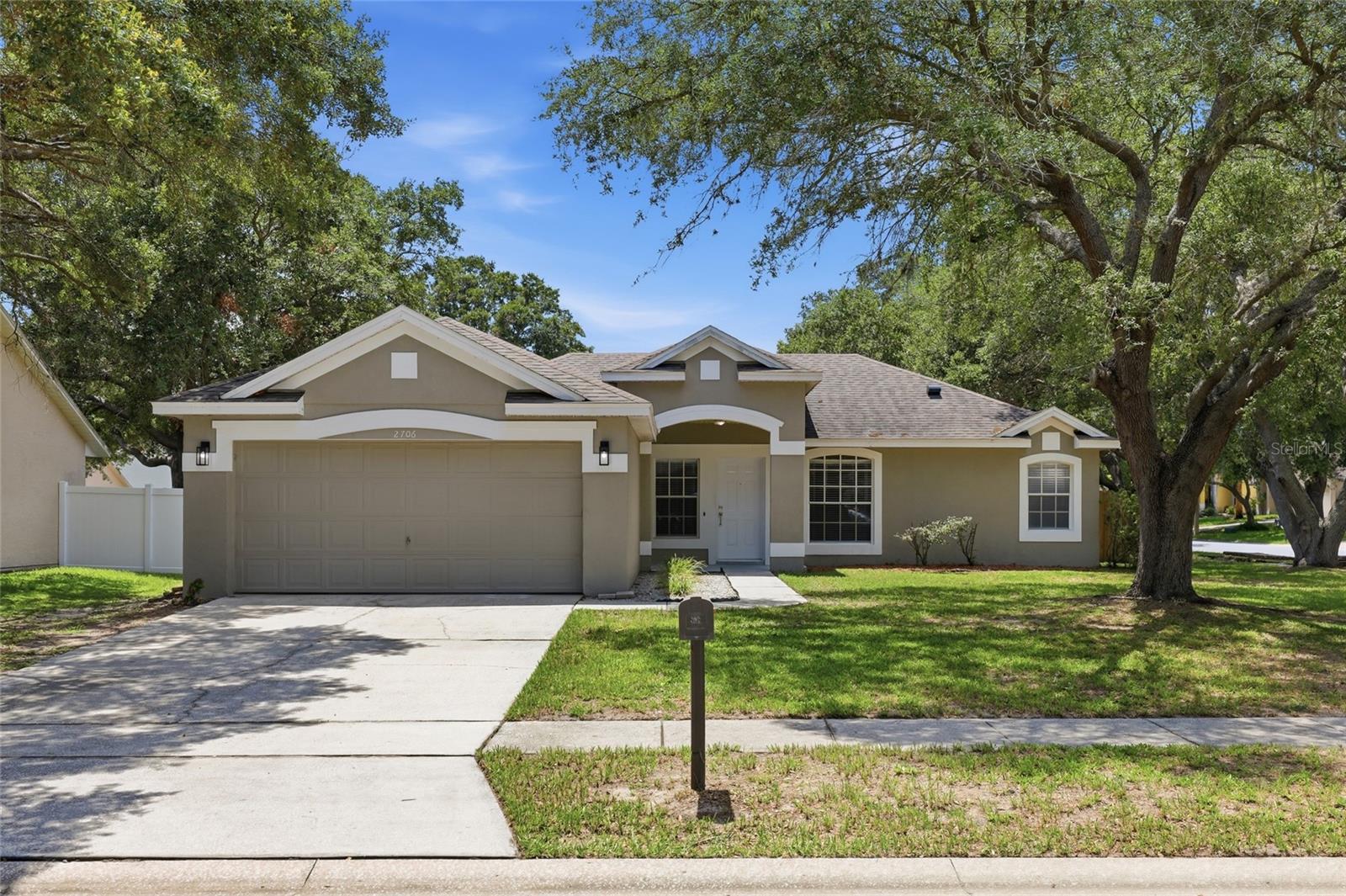 Single Family Residence em OCOEE, FL - Daniel Dourado