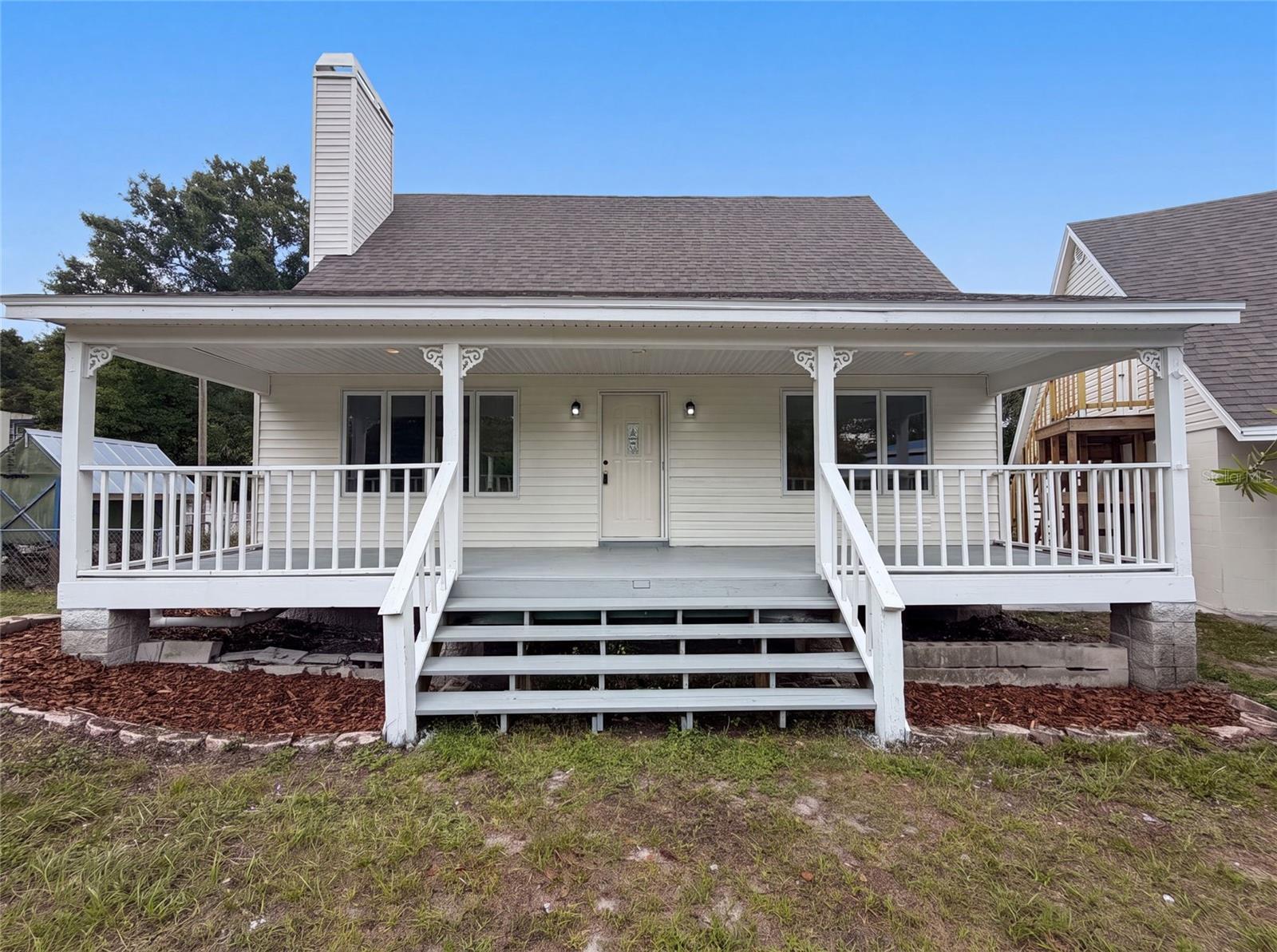 Single Family Residence in NEW PORT RICHEY, FL - Daniel Dourado