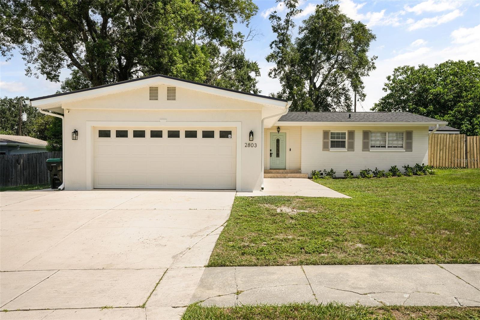 Single Family Residence in WINTER PARK, FL - Daniel Dourado