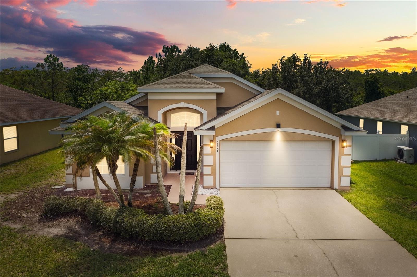 Single Family Residence em KISSIMMEE, FL - Daniel Dourado