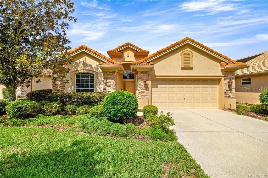 Single Family Residence em HERNANDO, FL - Daniel Dourado