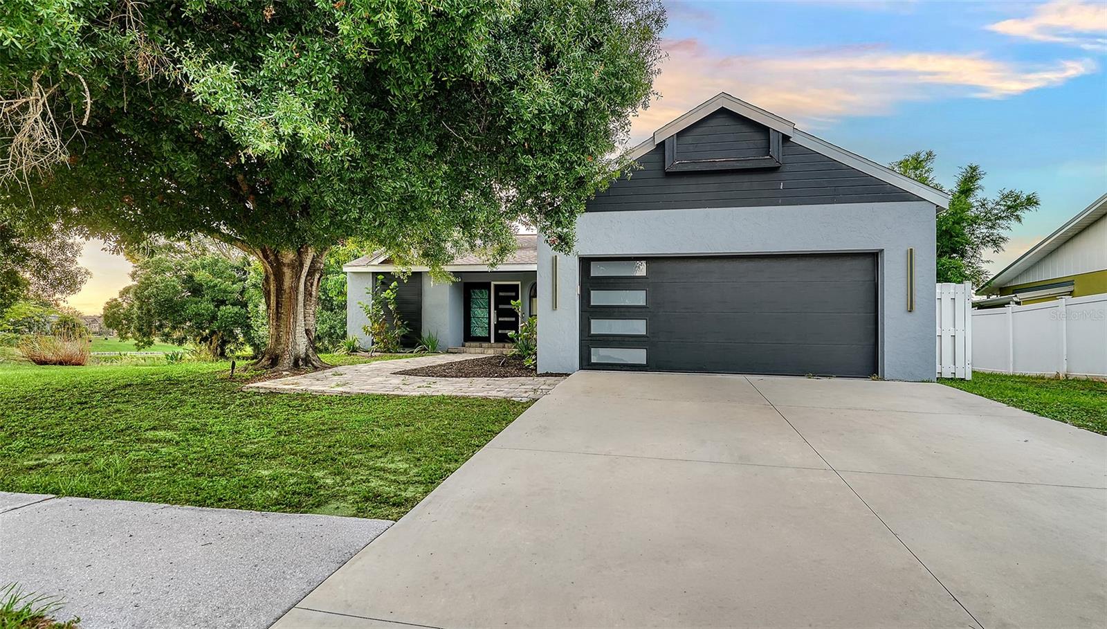Single Family Residence em SARASOTA, FL - Daniel Dourado