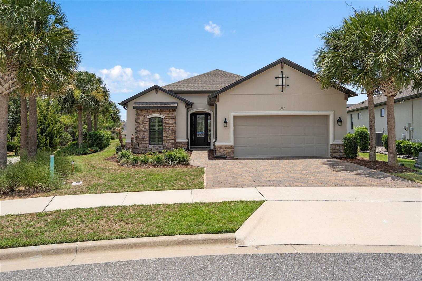 Single Family Residence em CLERMONT, FL - Daniel Dourado