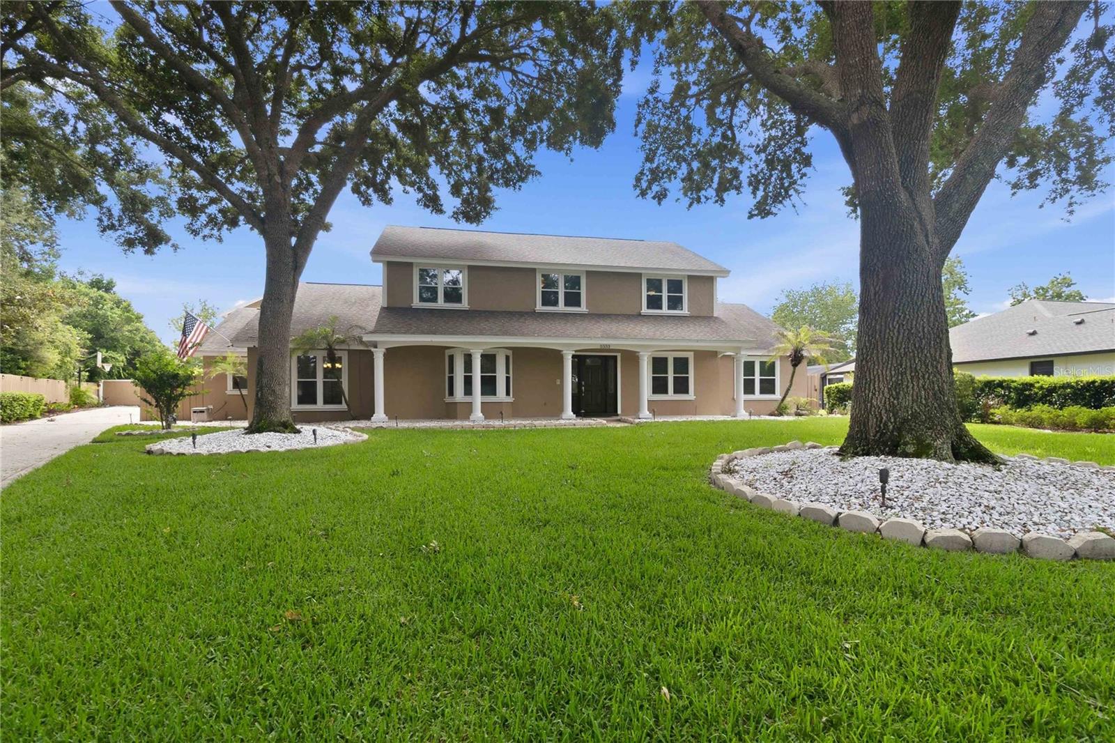 Single Family Residence in ORLANDO, FL - Daniel Dourado