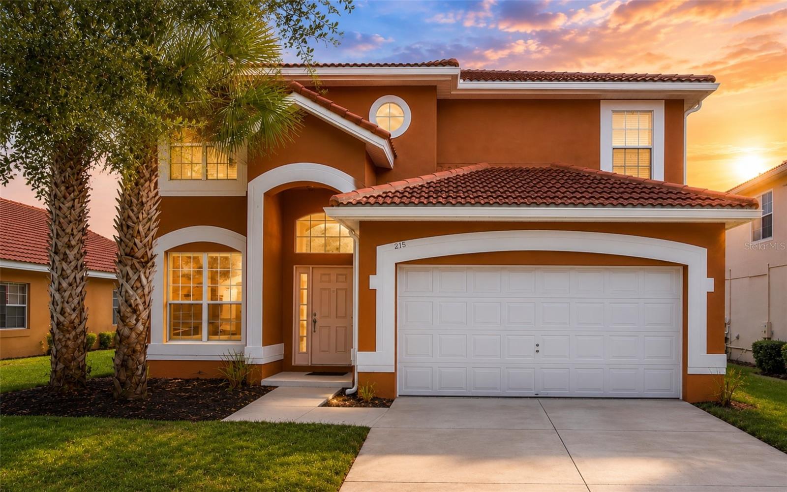 Single Family Residence in DAVENPORT, FL - Daniel Dourado