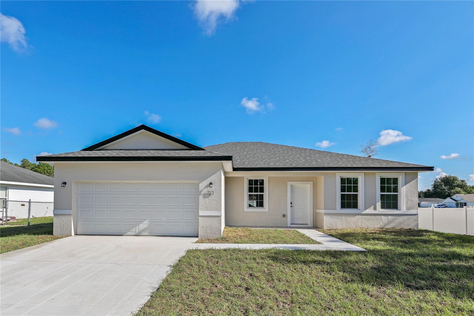 Single Family Residence in OCALA, FL - Daniel Dourado