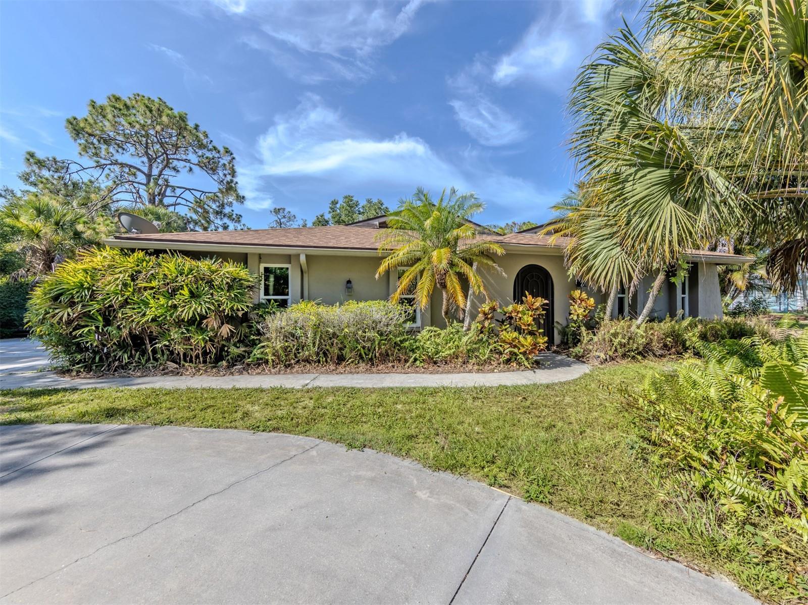Single Family Residence em NOKOMIS, FL - Daniel Dourado