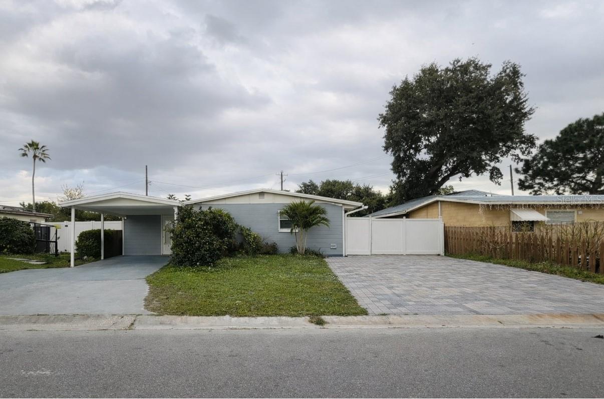 Single Family Residence em KISSIMMEE, FL - Daniel Dourado
