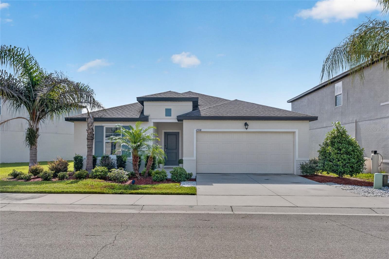Single Family Residence em ZEPHYRHILLS, FL - Daniel Dourado