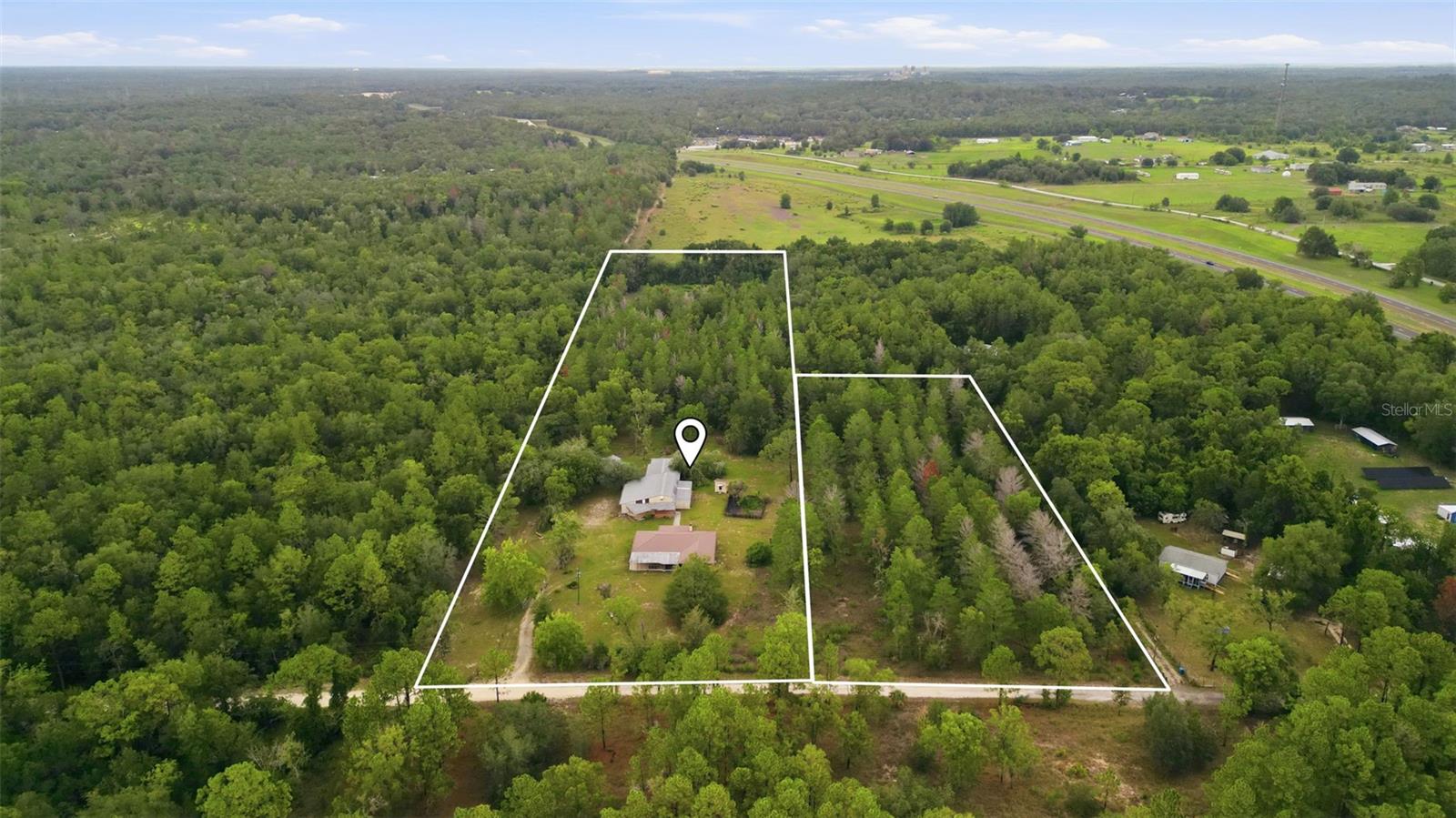 Single Family Residence em BROOKSVILLE, FL - Daniel Dourado